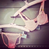 Delicate flossy tulle set, also available in Kuwait at Madame Bijouxx