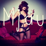 Cherie Jardin in Scandinavia also stocks Peplum sets